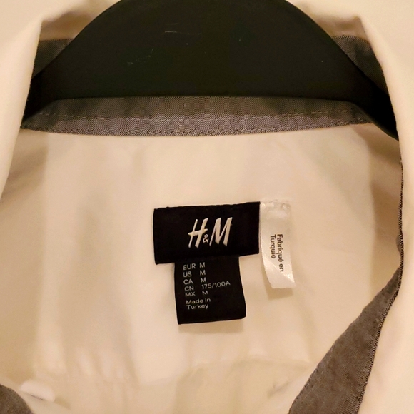 H&M White Shirt - Picture 2 of 7
